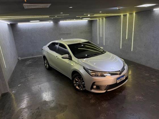 TOYOTA COROLLA 2.0 XEI 16V FLEX 4P AUTOMÁTICO TOYOTA COROLLA 2.0 XEI 16V FLEX 4P AUTOMÁTICO